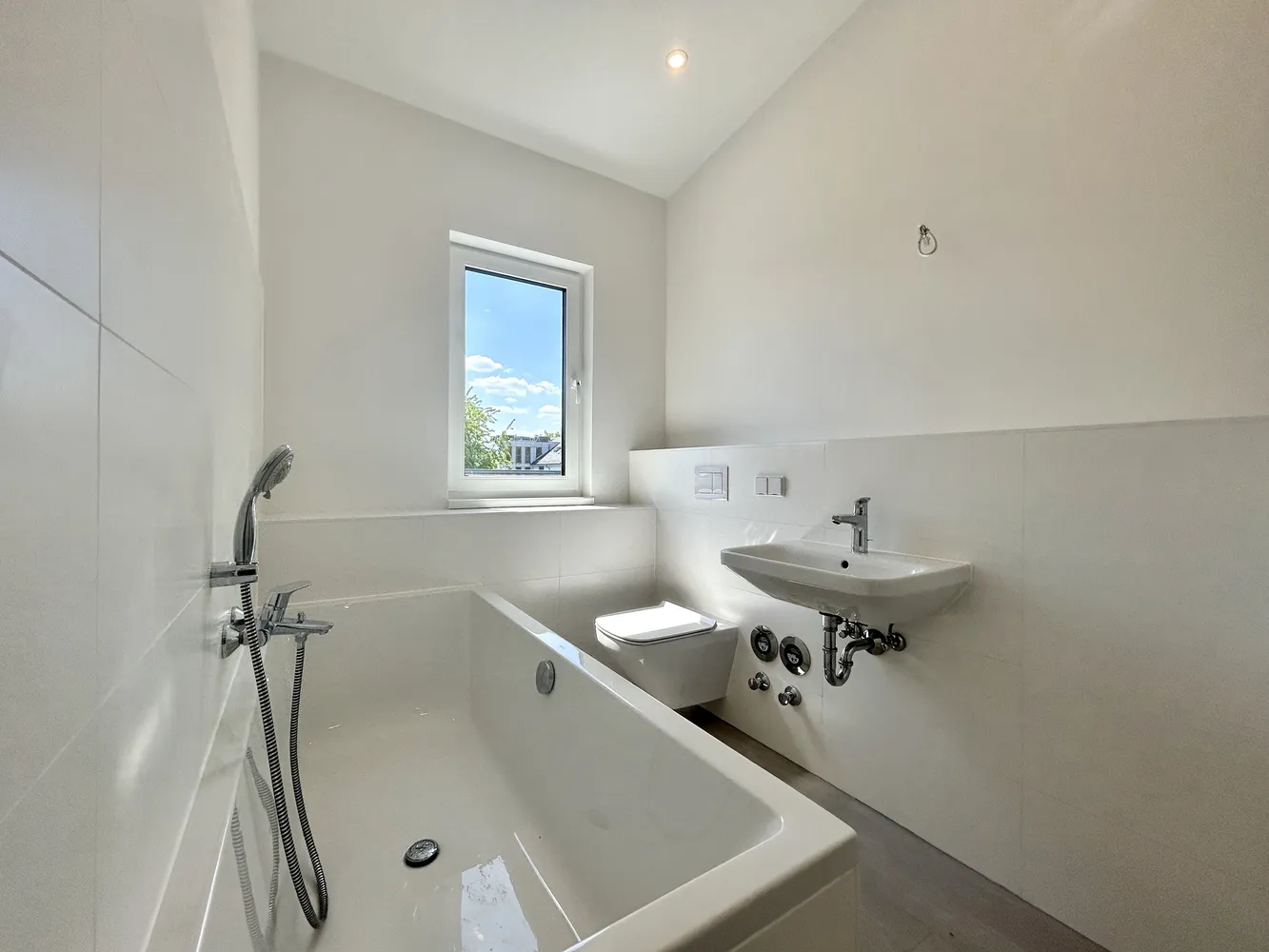 2 Zimmer Wohnung mit 60 m² in Berlin – Bild 7