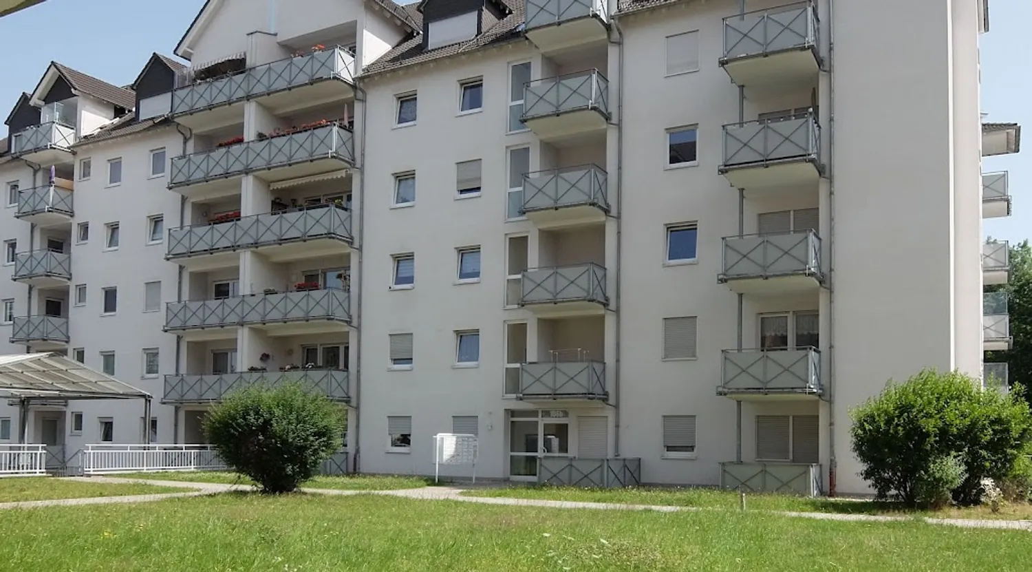 1 room apartment with 30 m² in Chemnitz – Photo 2
