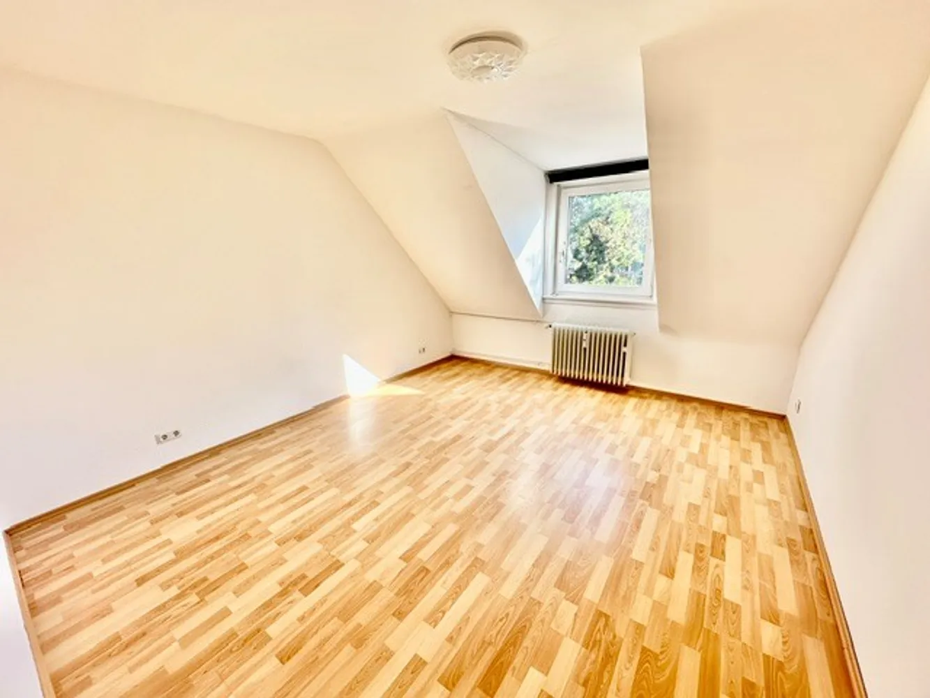 2 Zimmer Wohnung mit 45 m² in Wiesbaden – Bild 4