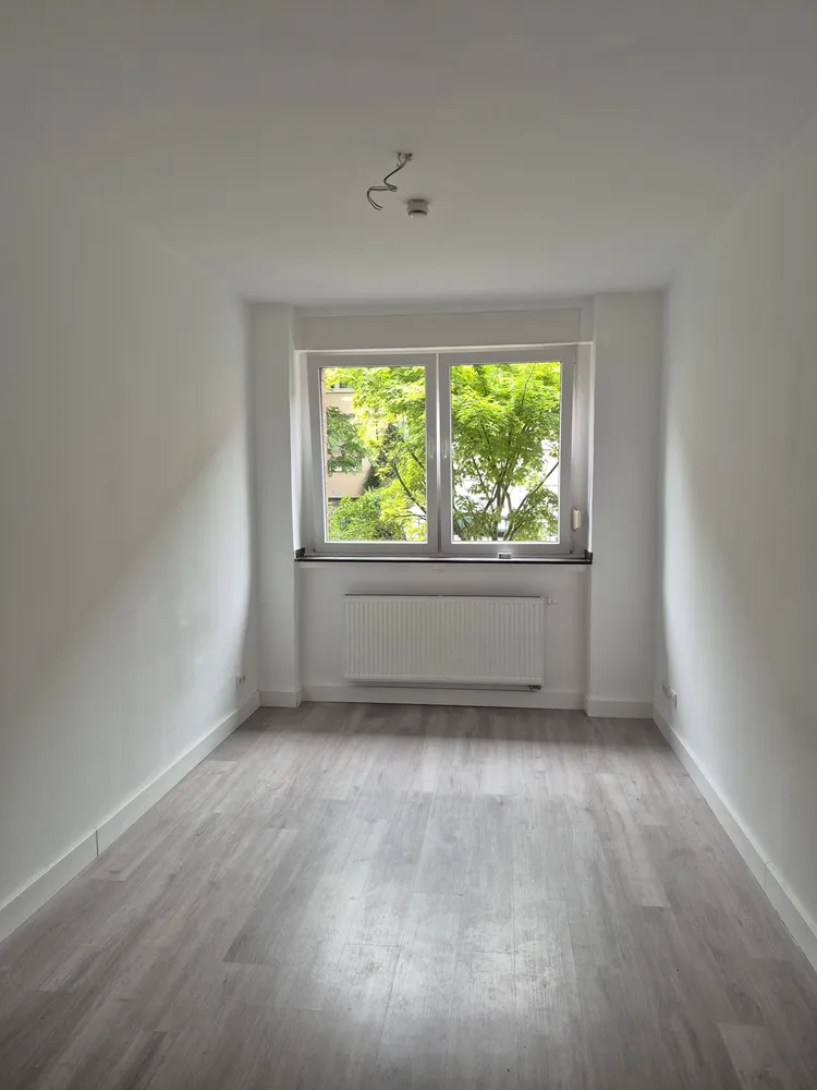 4 Zimmer Wohnung mit 107 m² in Köln – Bild 4