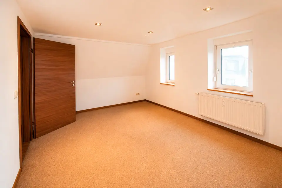 3 Zimmer Wohnung mit 106 m² in Limbach-Oberfrohna – Bild 4