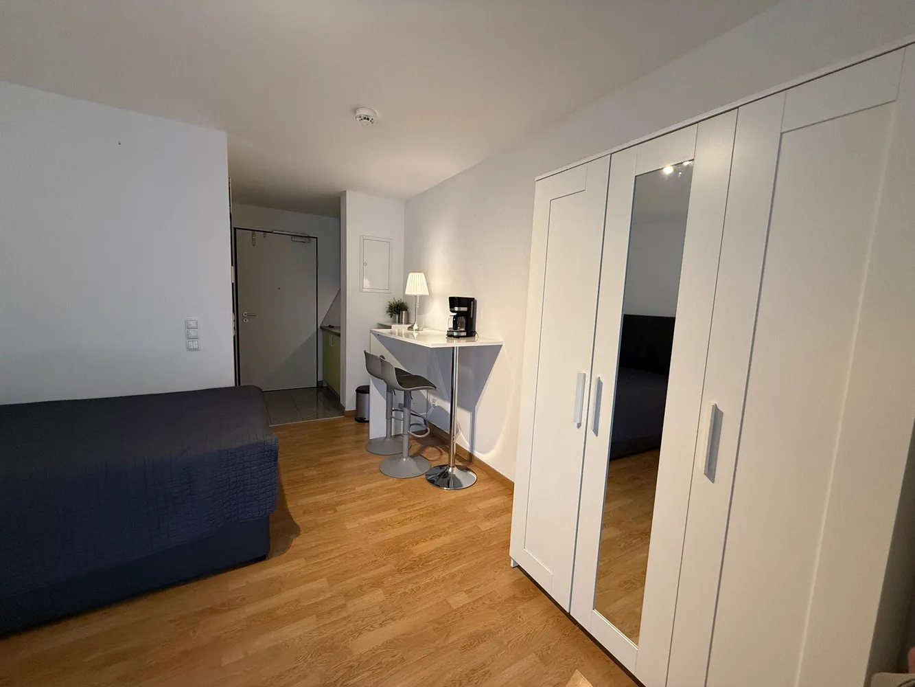 1 room apartment with 24 m² in Munich – Photo 5