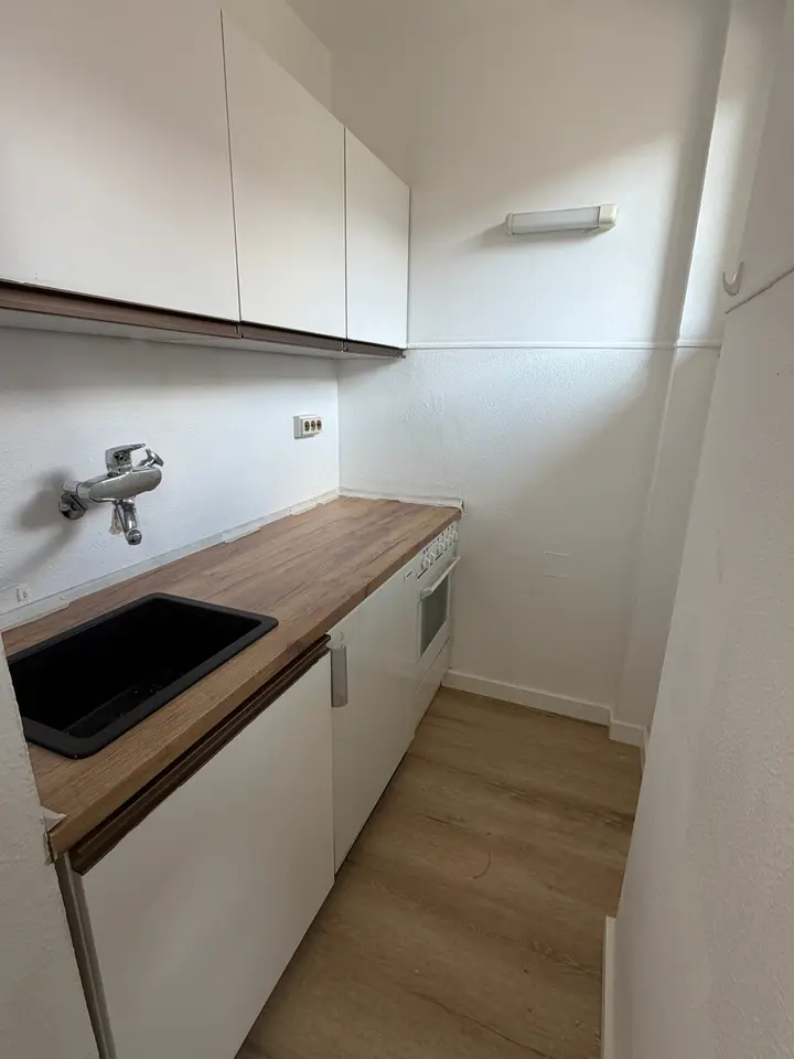 Studio with 27 m² in Düsseldorf – Photo 6