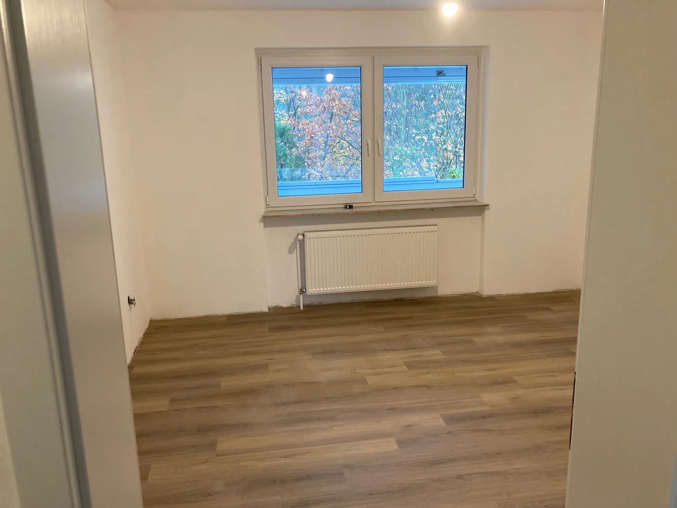 3 Zimmer Wohnung mit 80 m² in Karlsruhe – Bild 2