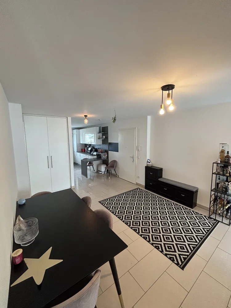 4 Zimmer Wohnung mit 96 m² in Köln – Bild 6
