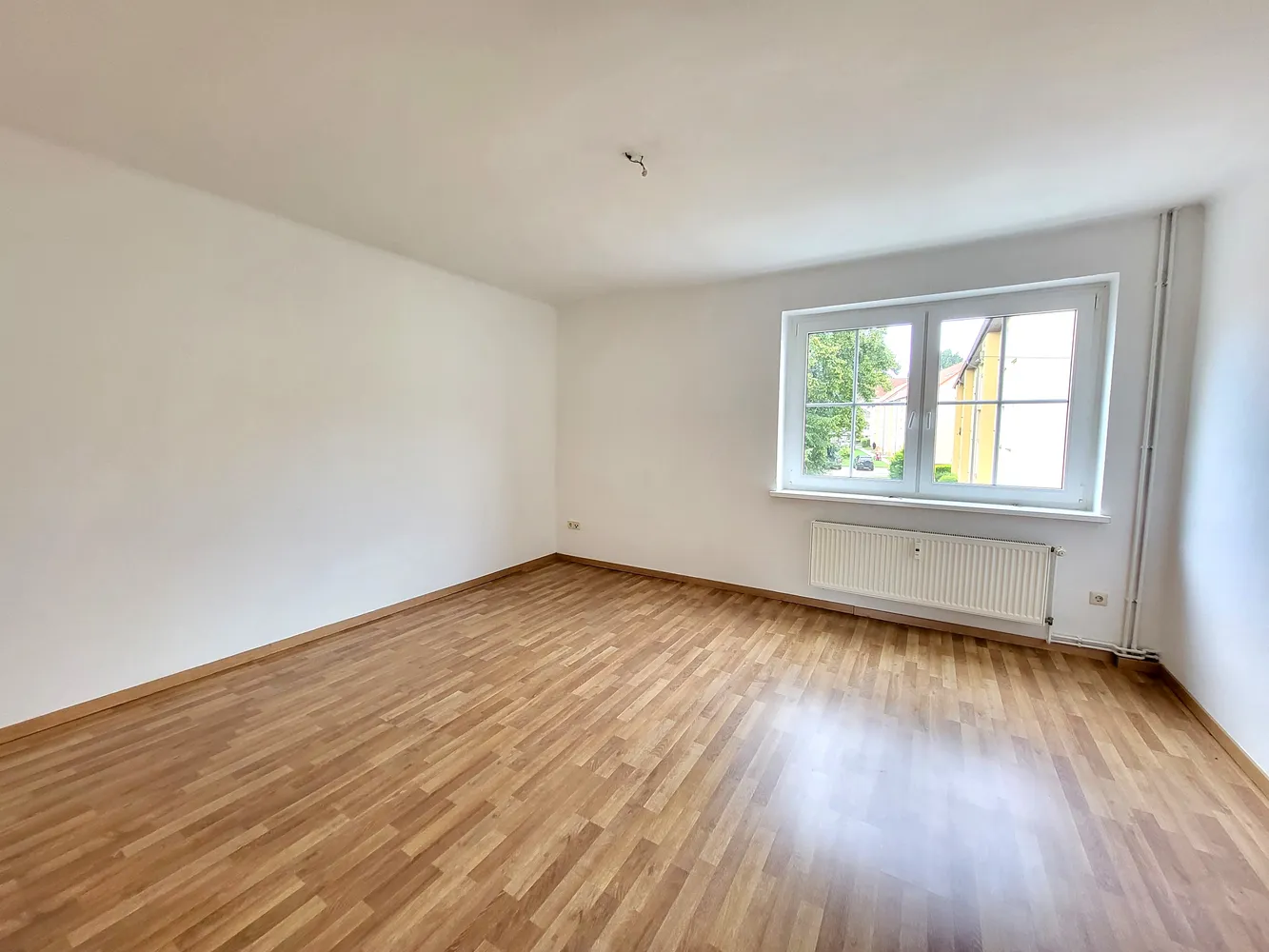 3 room apartment with 68 m² in Aschersleben – Photo 2