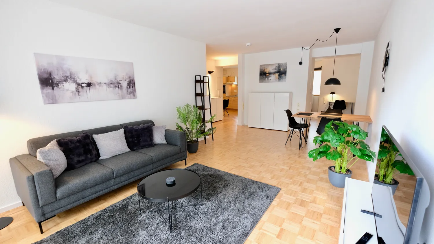 2 Zimmer Wohnung mit 66 m² in Stuttgart – Bild 2
