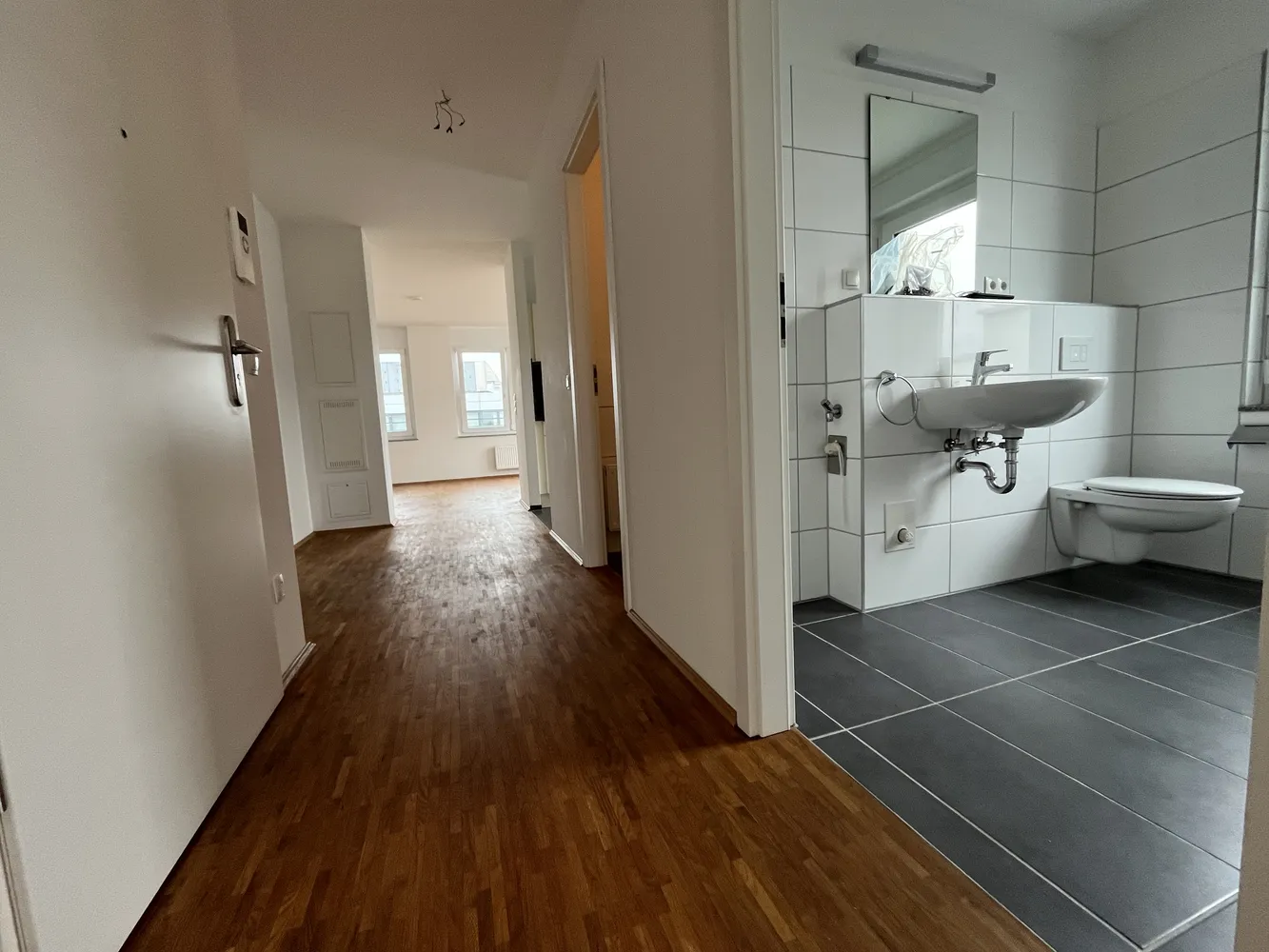 2 room apartment with 93 m² in Ludwigshafen am Rhein – Photo 9