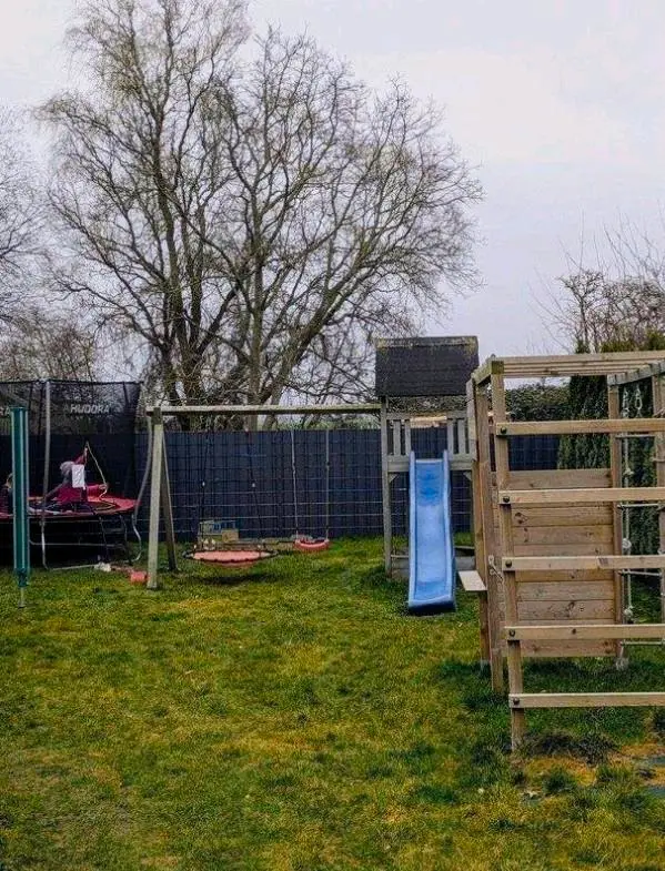 8 Zimmer Haus mit 210 m² in Hannover – Bild 3