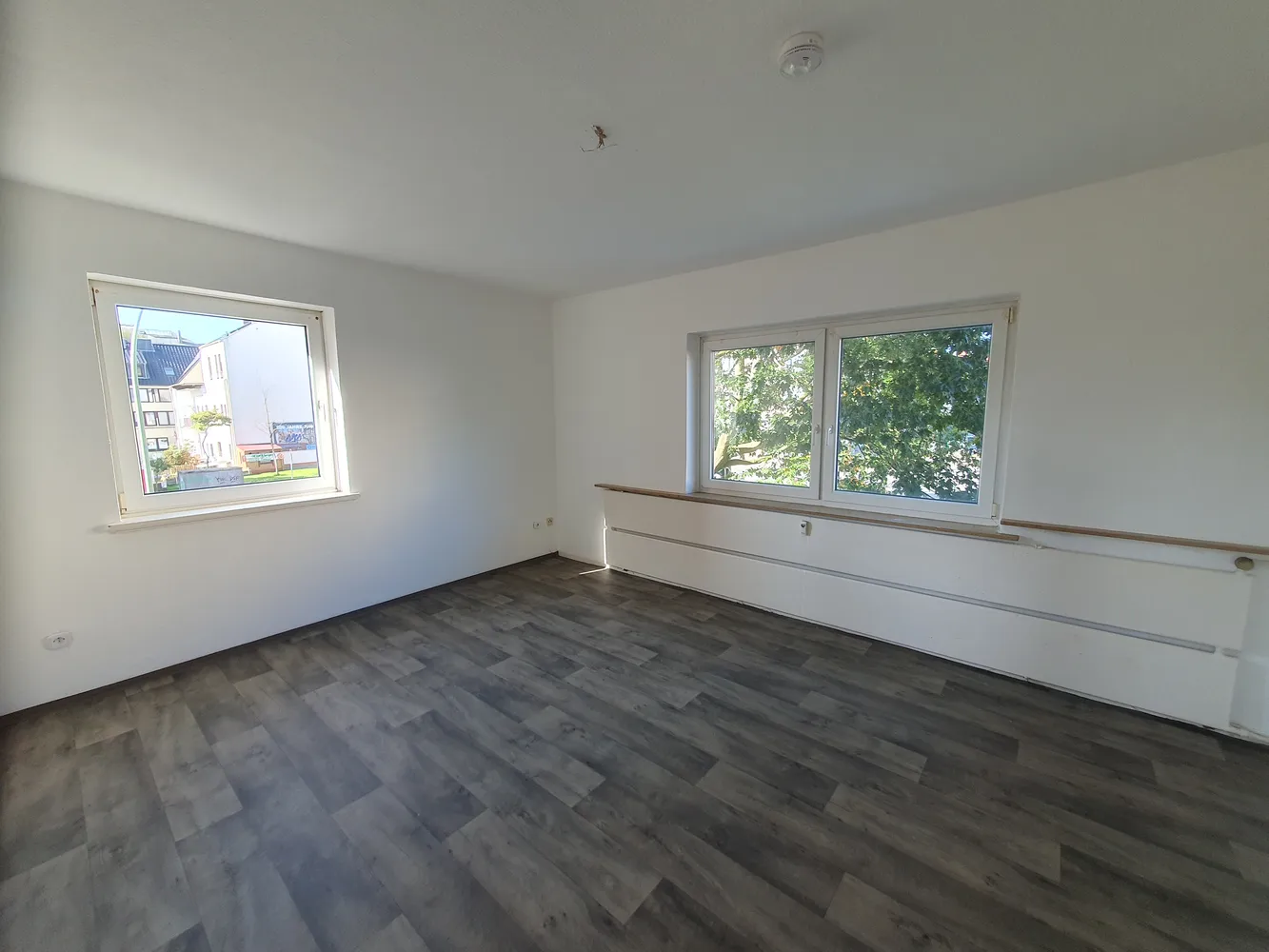 2 Zimmer Wohnung mit 49 m² in Bremerhaven – Bild 2