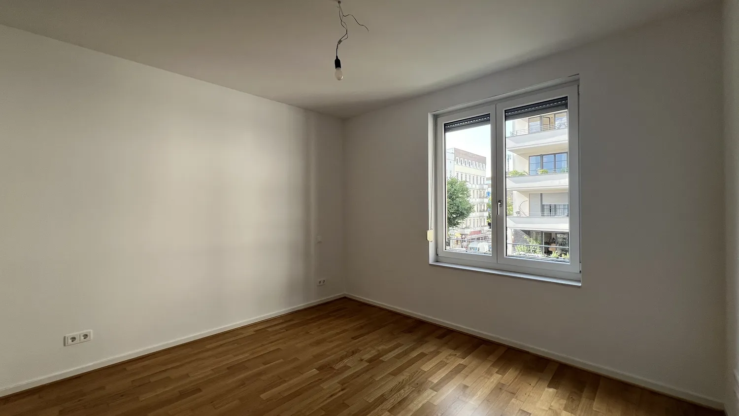 2 Zimmer Wohnung mit 64 m² in Berlin – Bild 12
