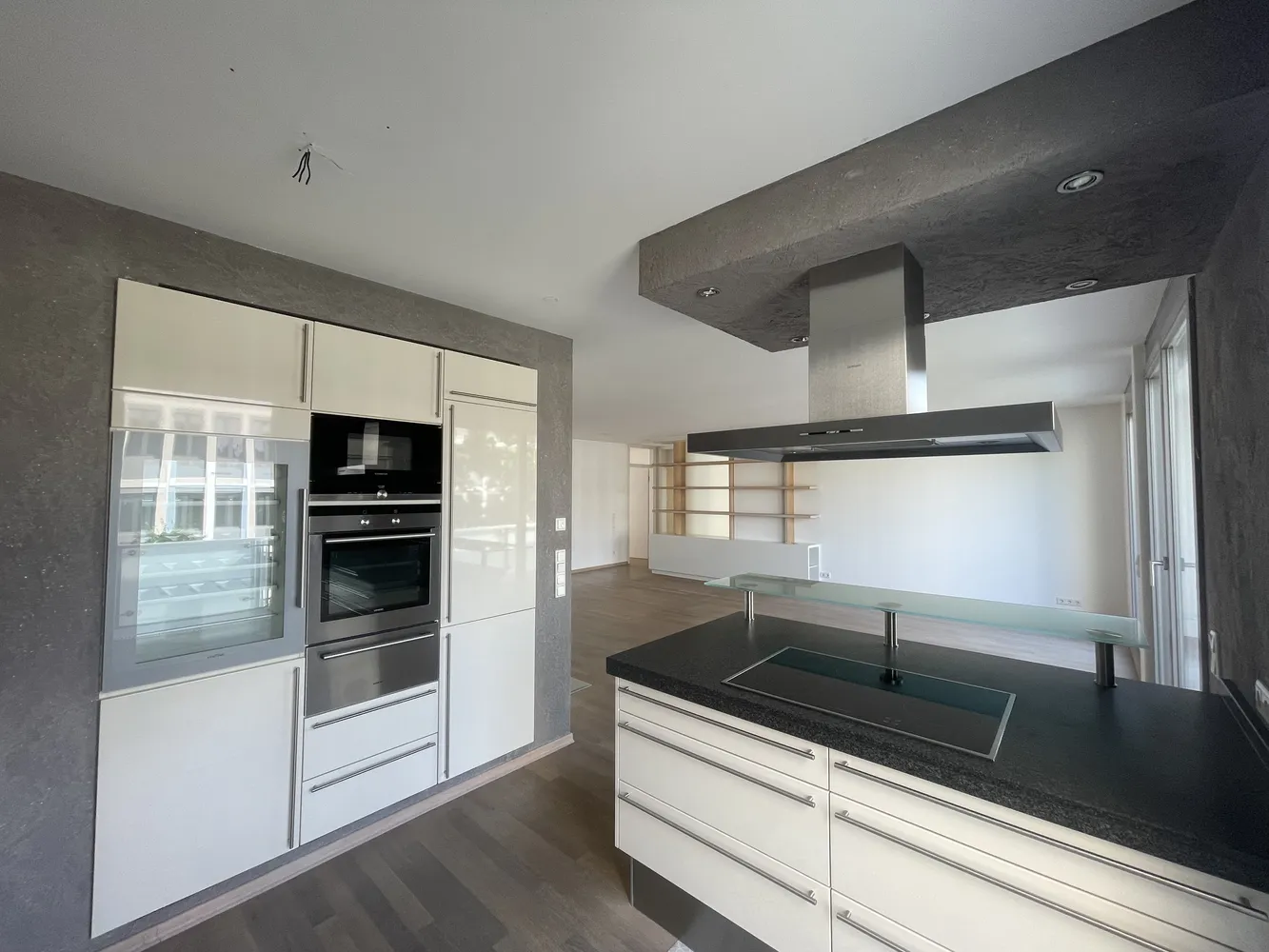 5 Zimmer Wohnung mit 140 m² in Düsseldorf – Bild 2