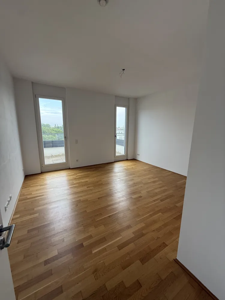3 Zimmer Wohnung mit 124 m² in Berlin – Bild 2