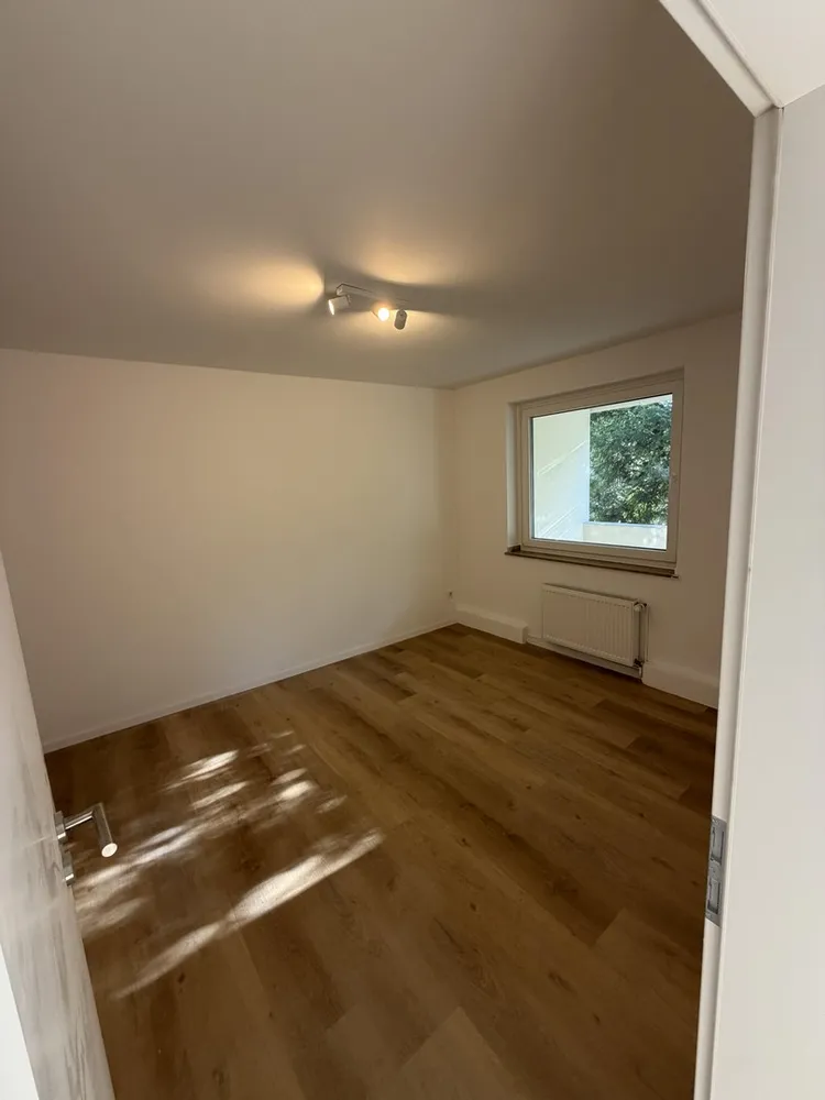 2 Zimmer Wohnung mit 35 m² in Düsseldorf – Bild 2