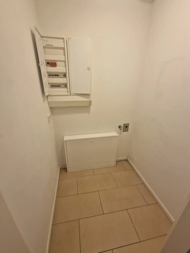 2 Zimmer Wohnung mit 79 m² in Hamburg – Bild 7