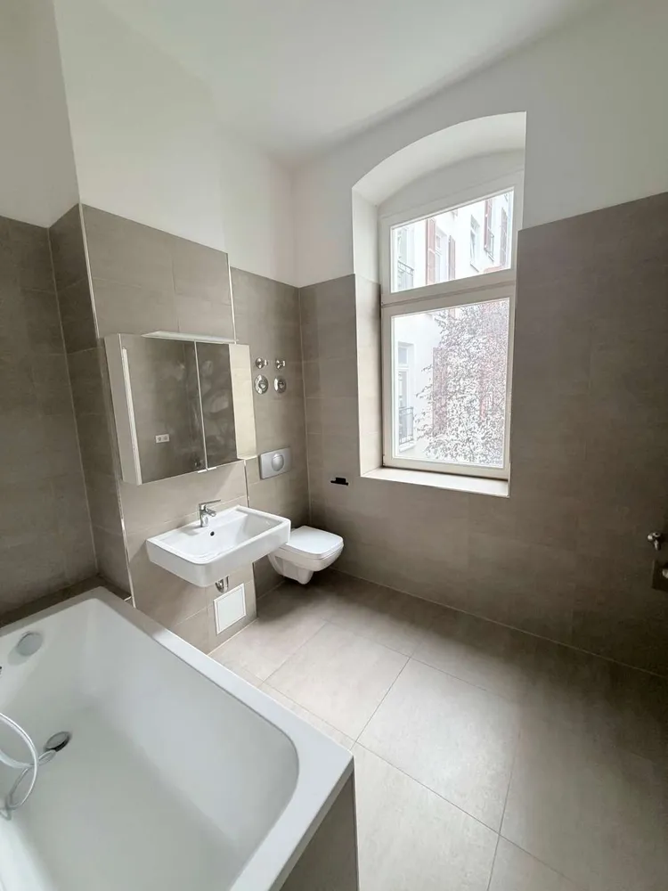 4 Zimmer Wohnung mit 135 m² in Berlin – Bild 10