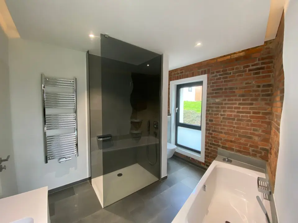 4 Zimmer Wohnung mit 175 m² in Zwickau – Bild 8