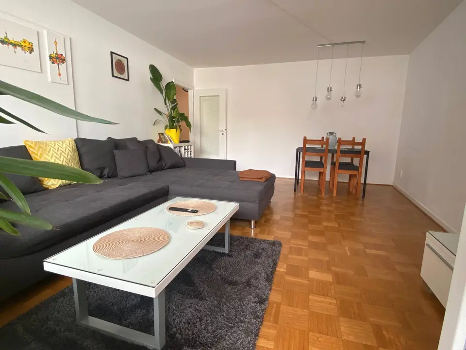 WG-Zimmer mit 75 m² in Düsseldorf – Bild 1