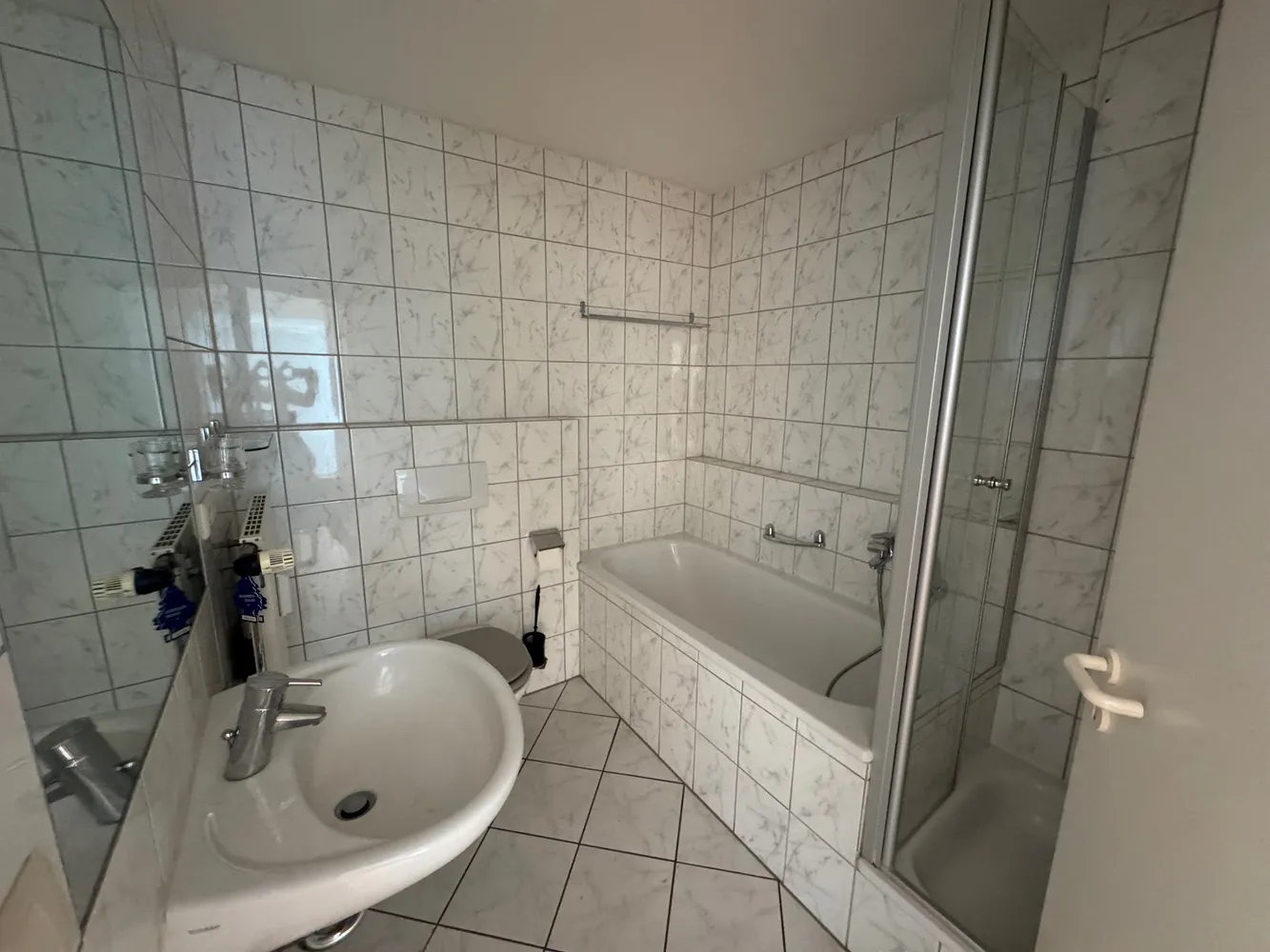2 Zimmer Wohnung mit 64 m² in Krefeld – Bild 11