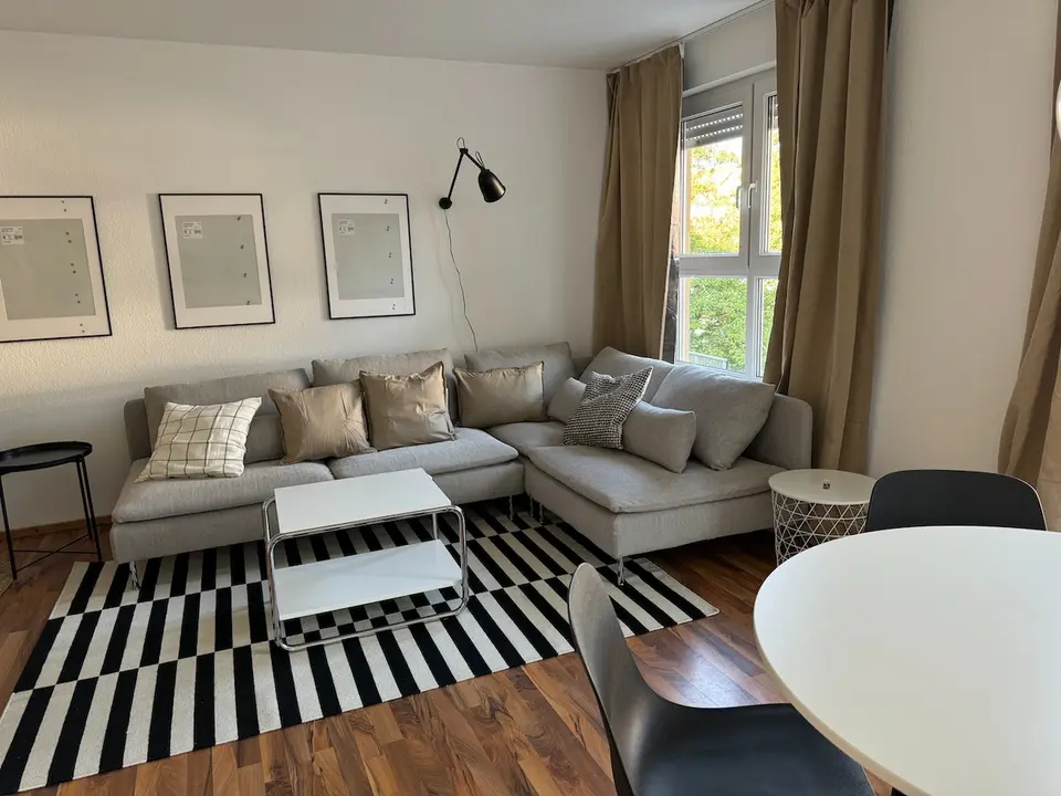 WG-Zimmer mit 67 m² in Frankfurt am Main – Bild 2