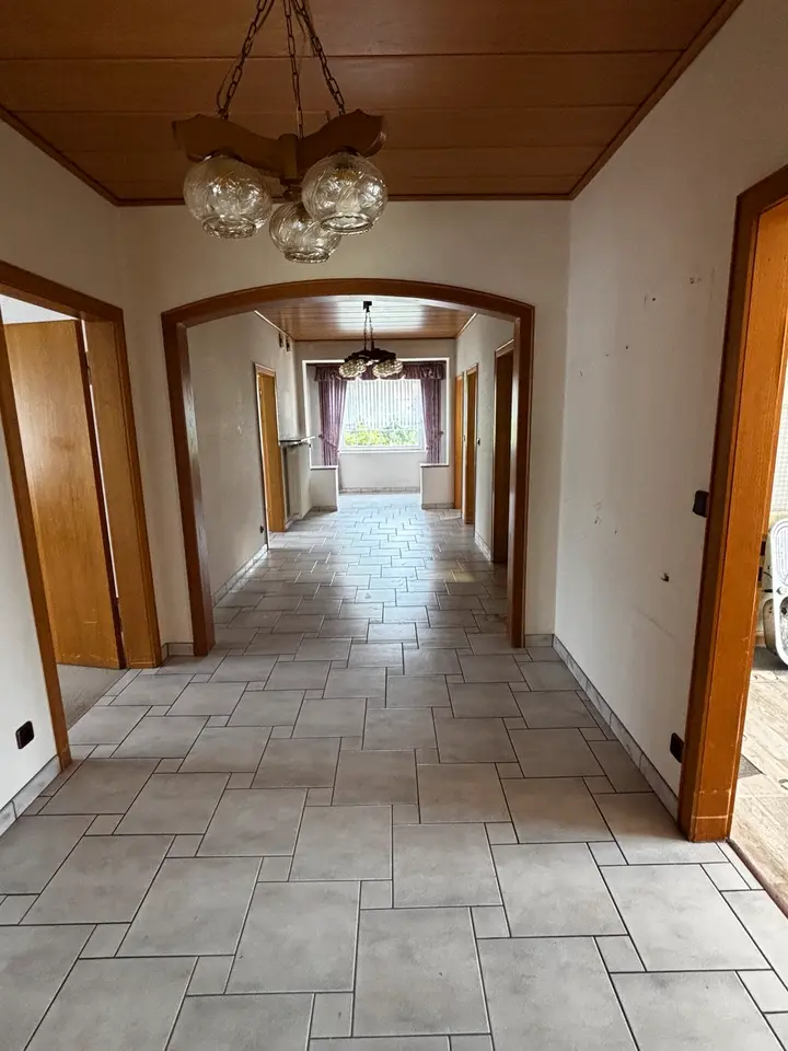5 Zimmer Wohnung mit 150 m² in Melle – Bild 2