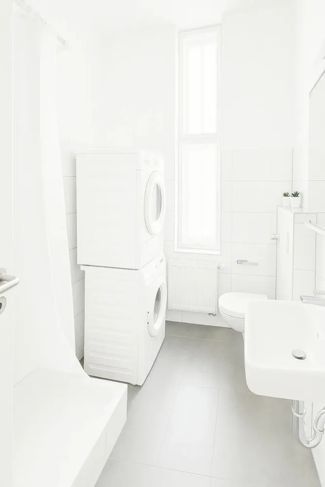 Shared room with 12 m² in Munich – Photo 2
