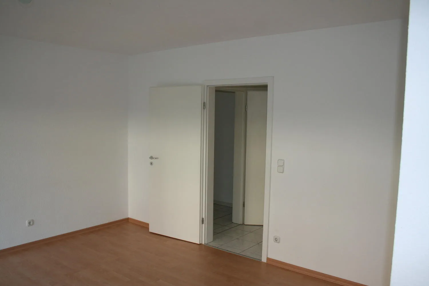 1 Zimmer Wohnung mit 37 m² in Köln – Bild 10