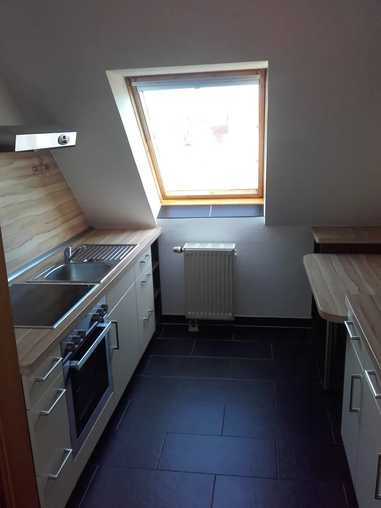 2 Zimmer Wohnung mit 53 m² in Werdau – Bild 2