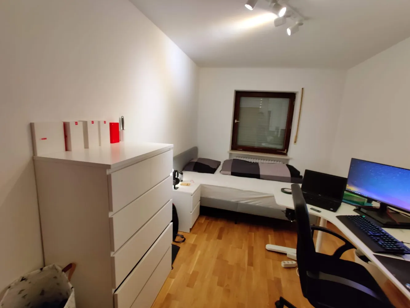 4 Zimmer Wohnung mit 91 m² in München – Bild 9