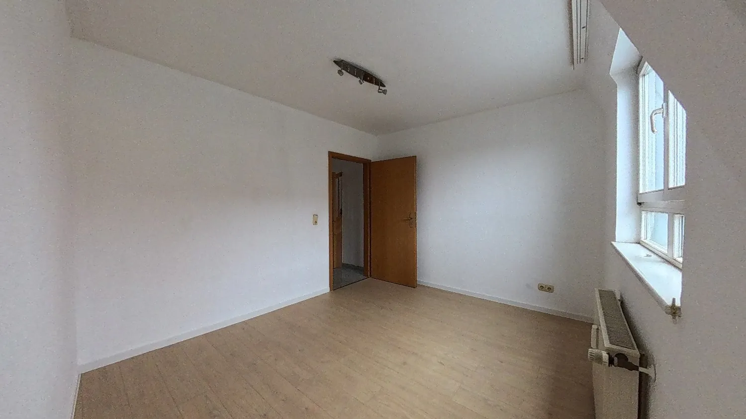 2 Zimmer Wohnung mit 45 m² in Halle (Saale) – Bild 9