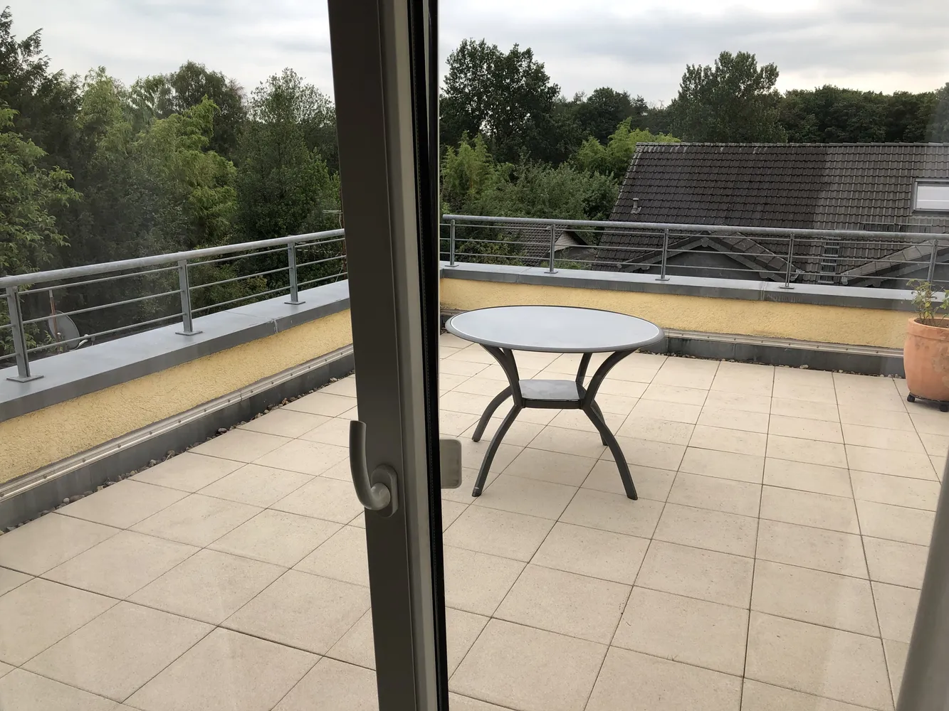 3 Zimmer Wohnung mit 83 m² in Köln – Bild 1
