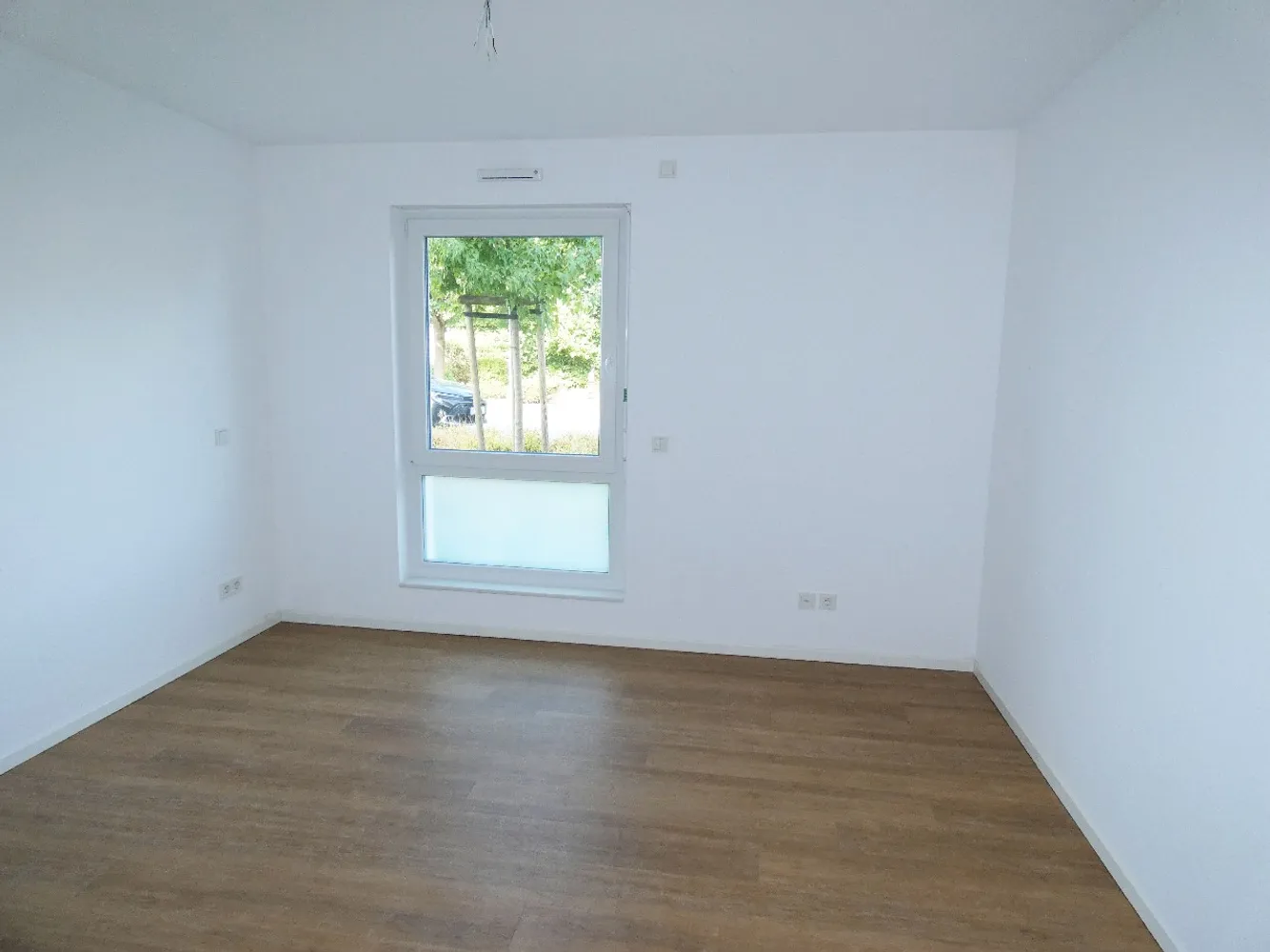 3 Zimmer Wohnung mit 91 m² in Leverkusen – Bild 4
