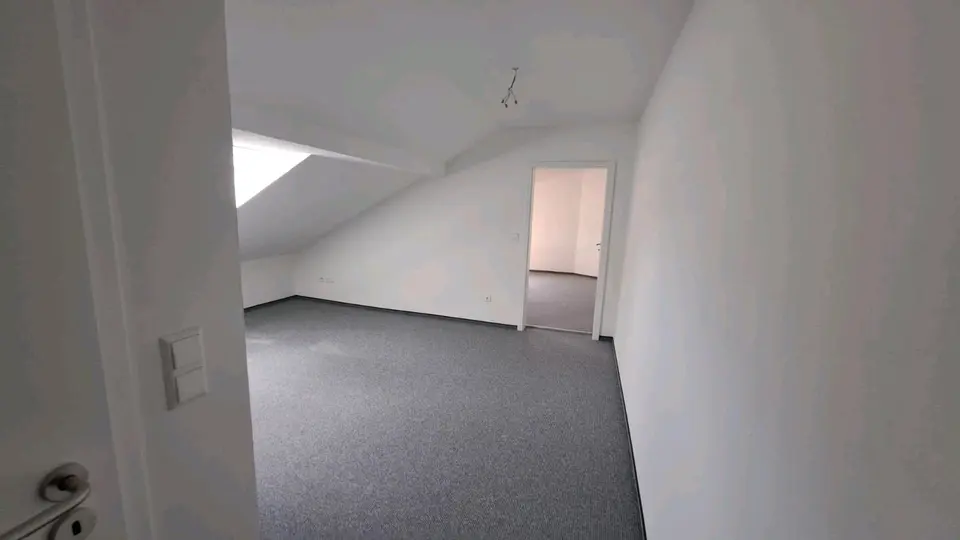 2 Zimmer Wohnung mit 96 m² in Sonneberg – Bild 7