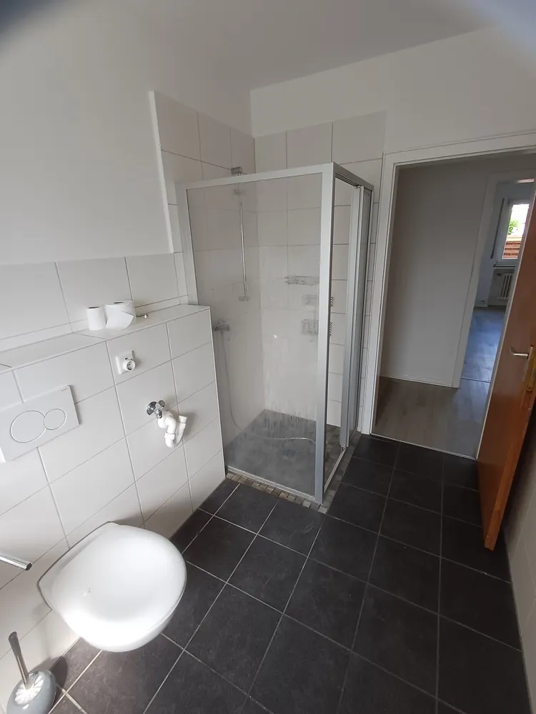 3 Zimmer Wohnung mit 70 m² in Krefeld – Bild 2