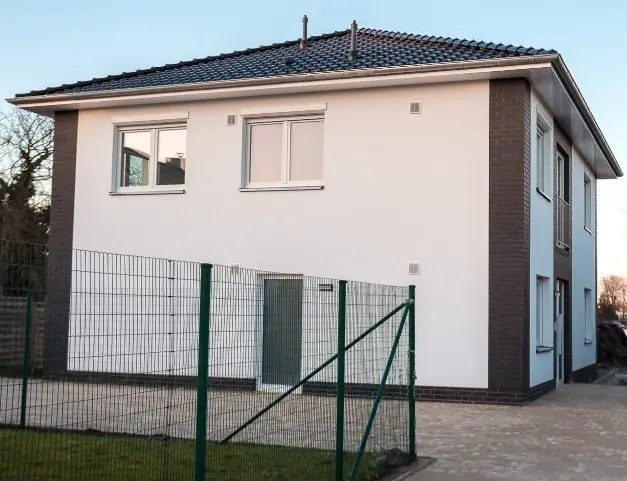 3 Zimmer Wohnung mit 110 m² in Delmenhorst – Bild 2