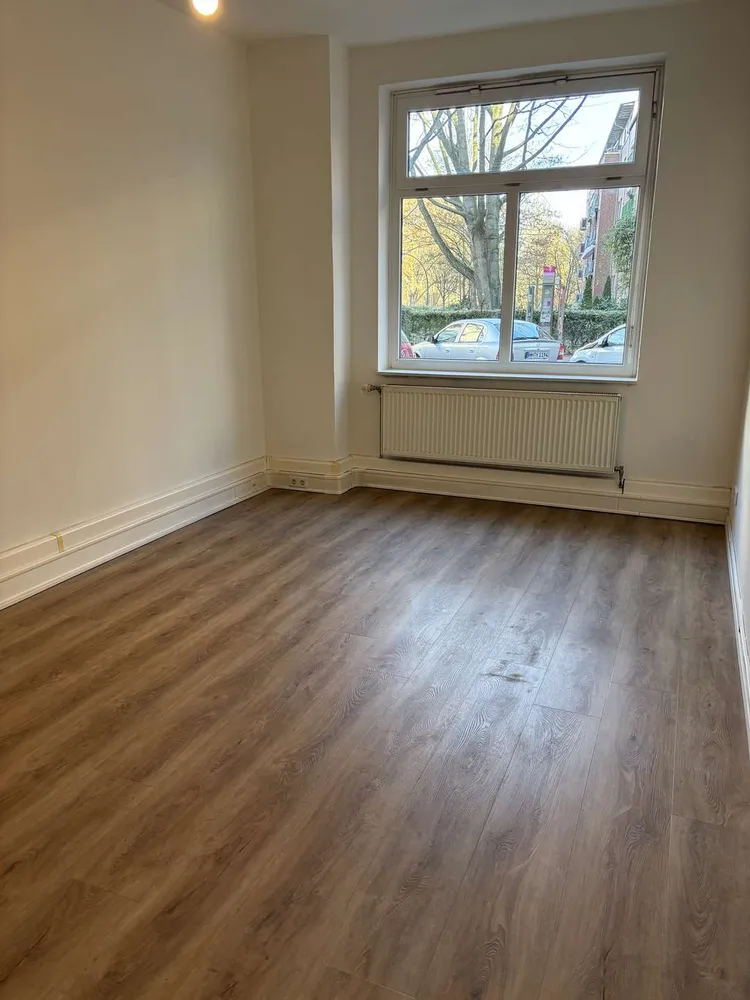 3 Zimmer Wohnung mit 81 m² in Hamburg – Bild 2