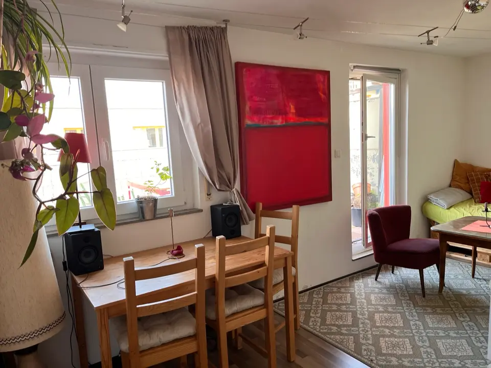 Shared room with 100 m² in Stuttgart – Photo 8