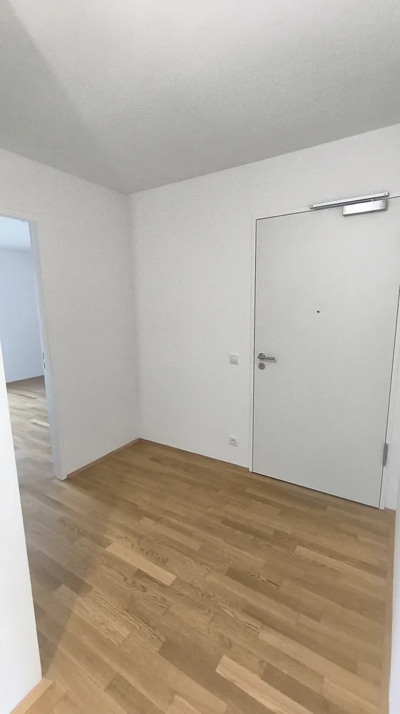 3 Zimmer Wohnung mit 110 m² in München – Bild 2