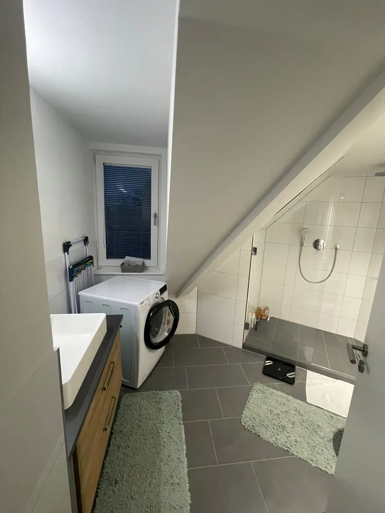 2 Zimmer Wohnung mit 60 m² in Köln – Bild 5
