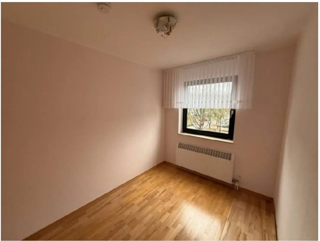 4 Zimmer Wohnung mit 99 m² in Erkrath – Bild 8