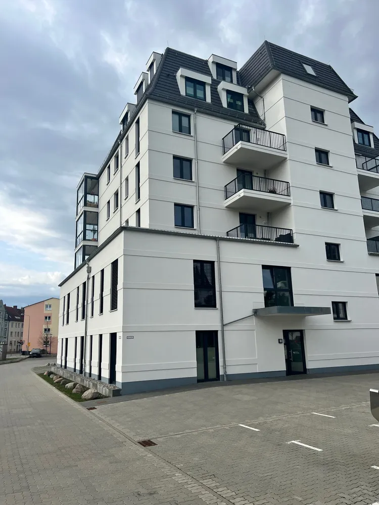 3 Zimmer Wohnung mit 85 m² in Rostock – Bild 1