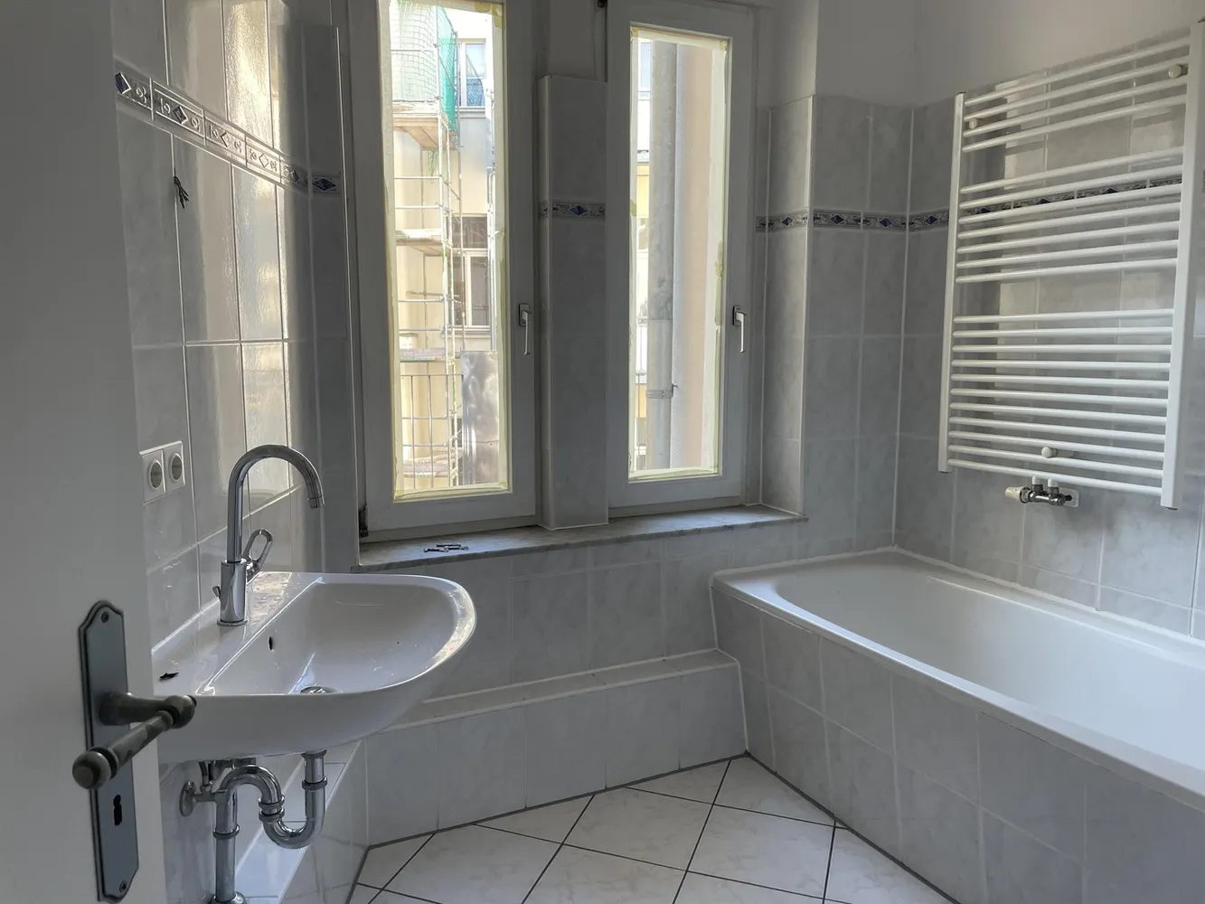 5 Zimmer Wohnung mit 201 m² in Leipzig – Bild 11
