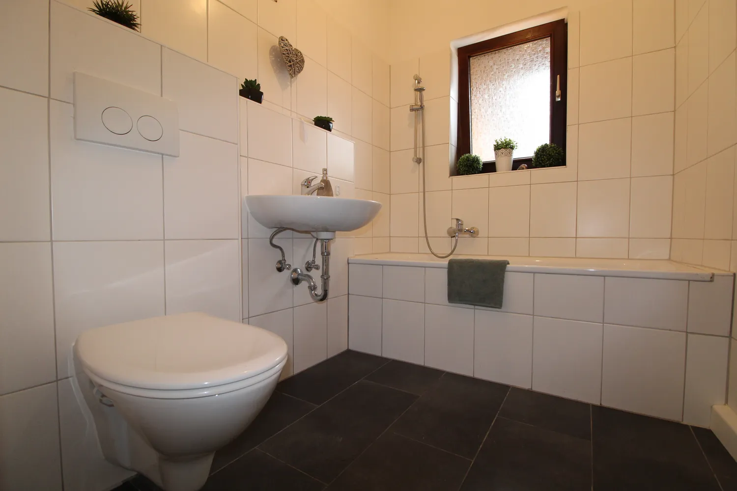 2 Zimmer Wohnung mit 55 m² in Wiesbaden – Bild 11