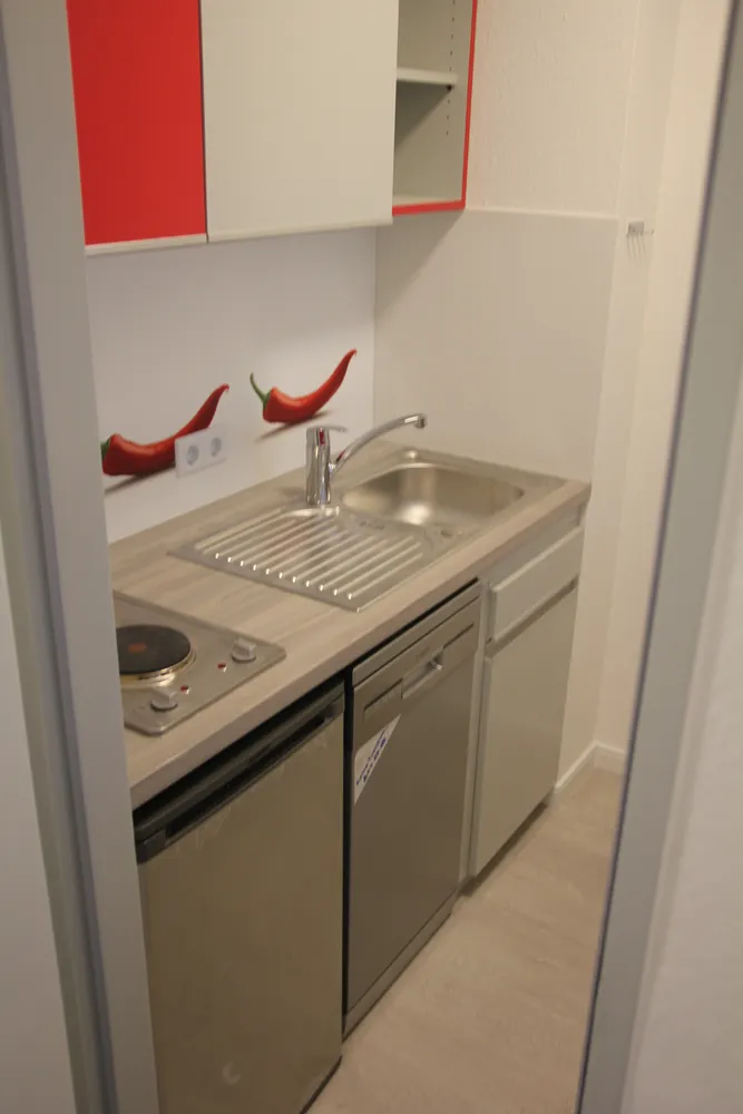1 Zimmer Wohnung mit 36 m² in Köln – Bild 10
