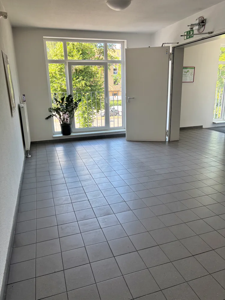 2 Zimmer Wohnung mit 71 m² in Berlin – Bild 6