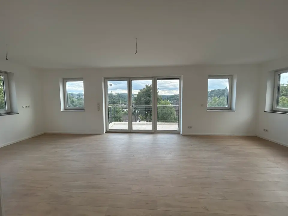 4 Zimmer Wohnung mit 101 m² in Siegen – Bild 1