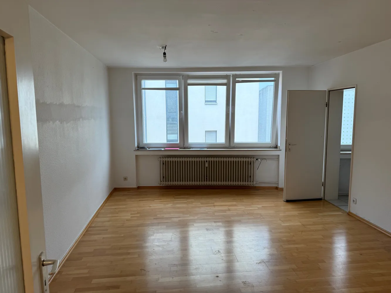 2 Zimmer Wohnung mit 46 m² in Aachen – Bild 2
