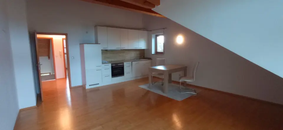 2 Zimmer Wohnung mit 46 m² in Ingolstadt – Bild 2