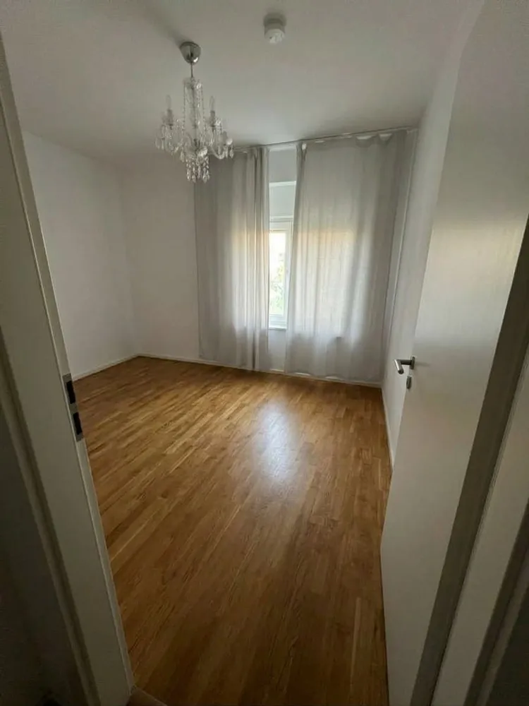 2 Zimmer Wohnung mit 68 m² in Köln – Bild 4