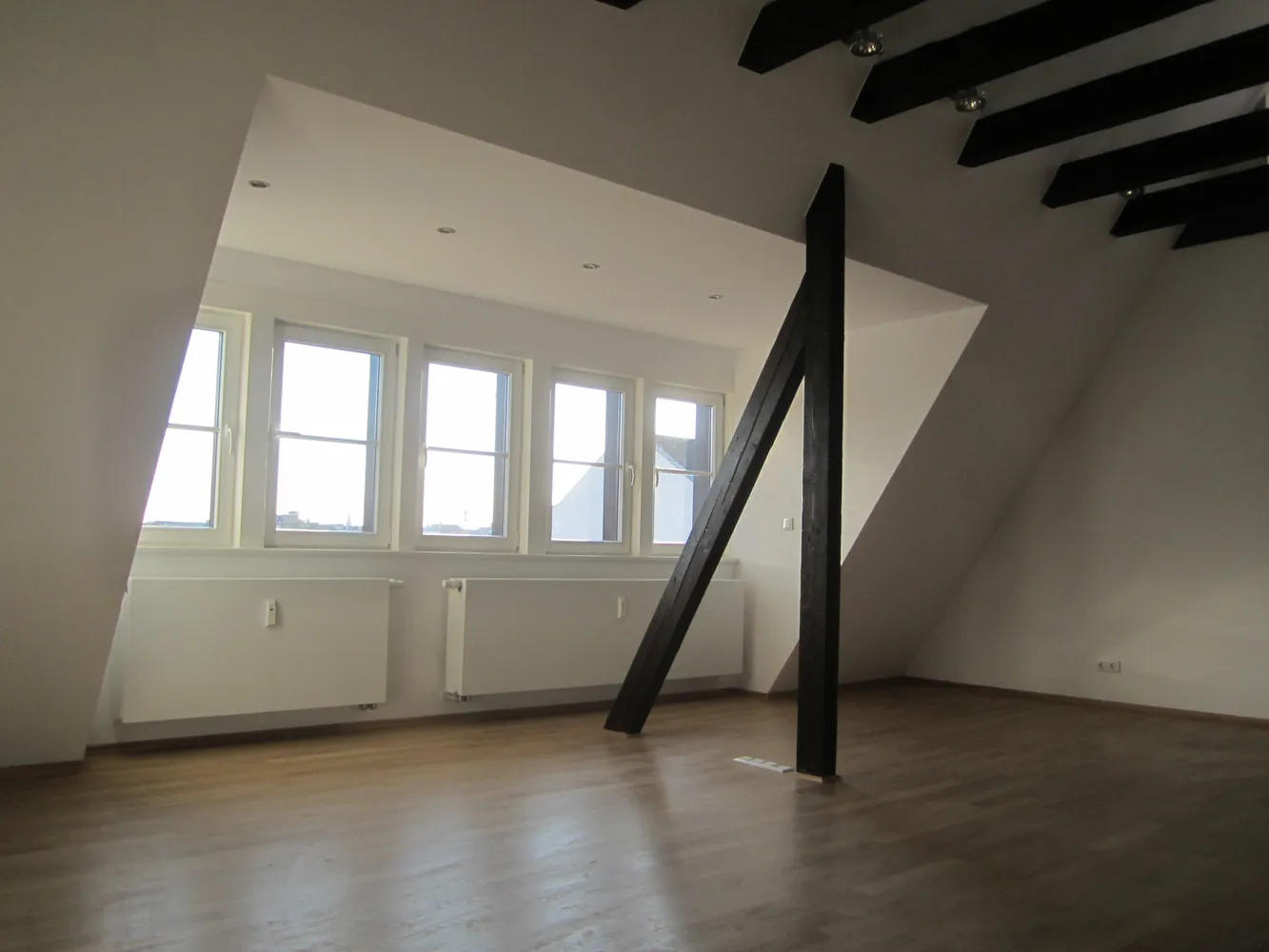 4 Zimmer Wohnung mit 151 m² in Leipzig – Bild 12